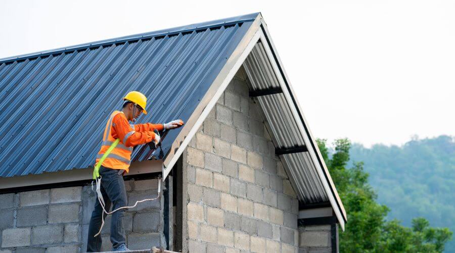 Expert top industrial roofings services in Sumatra, MT